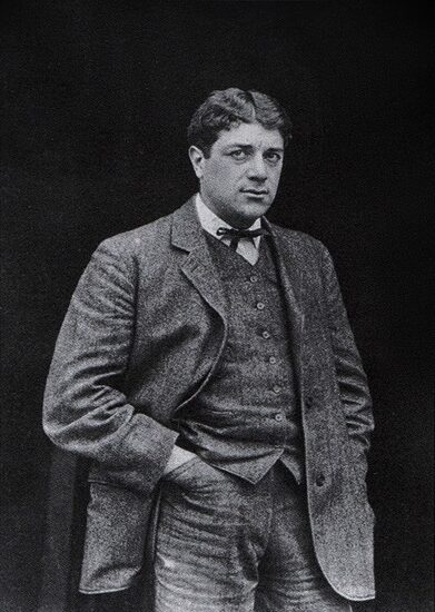 A photo of Georges Braque in 1908